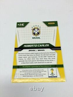 2014 Panini FIFA World Cup Soccer Signature Card Roberto Carlos (Brasil)